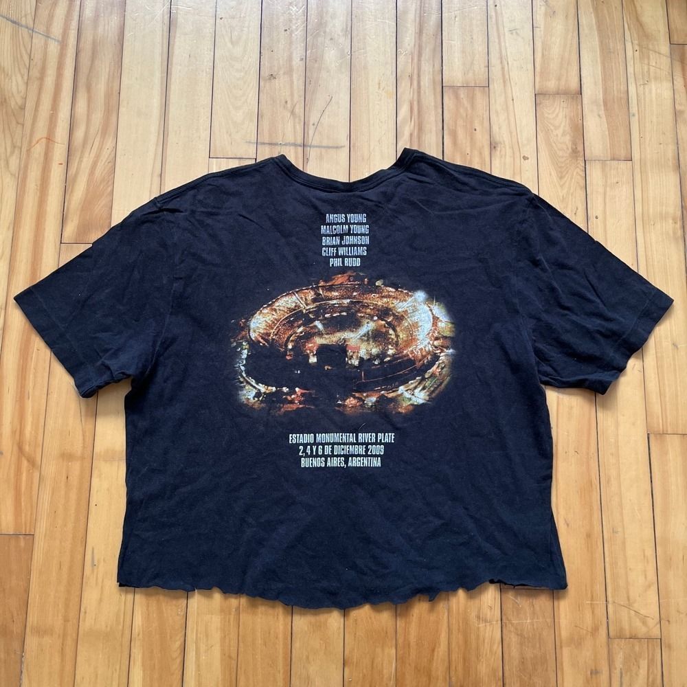 AC/DC 2009 Buenos Aires rare Concert T-Shirt Large Black Cropped Raw Hem Boxy